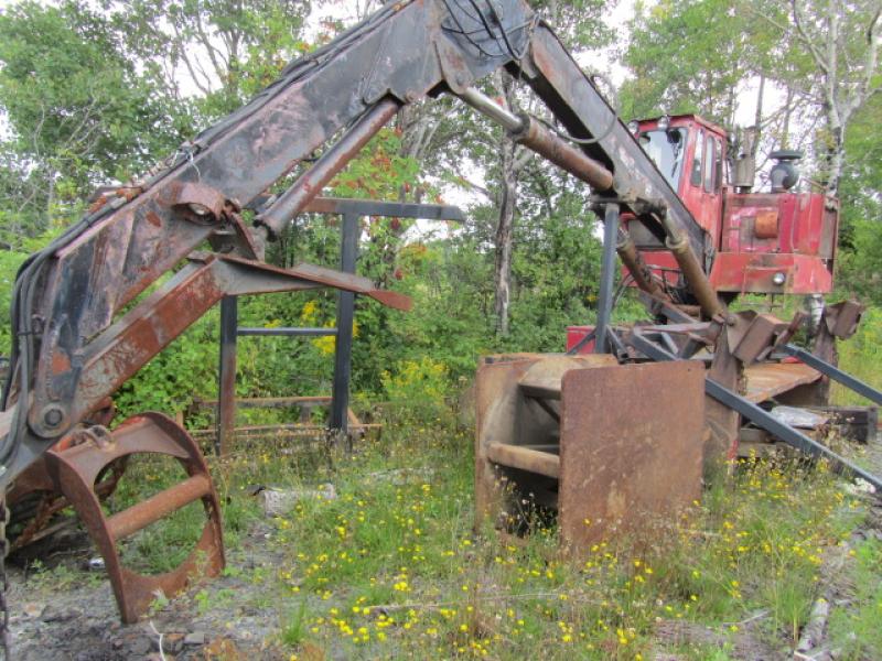 Knuckleboom loader Prentice 210 1978 For Sale at EquipMtl