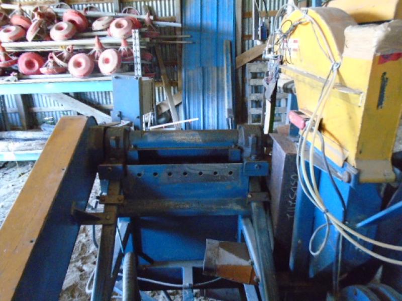 Machinerie pour le bois Desjardins Industries 24'' 2000 Équipement en vente chez EquipMtl