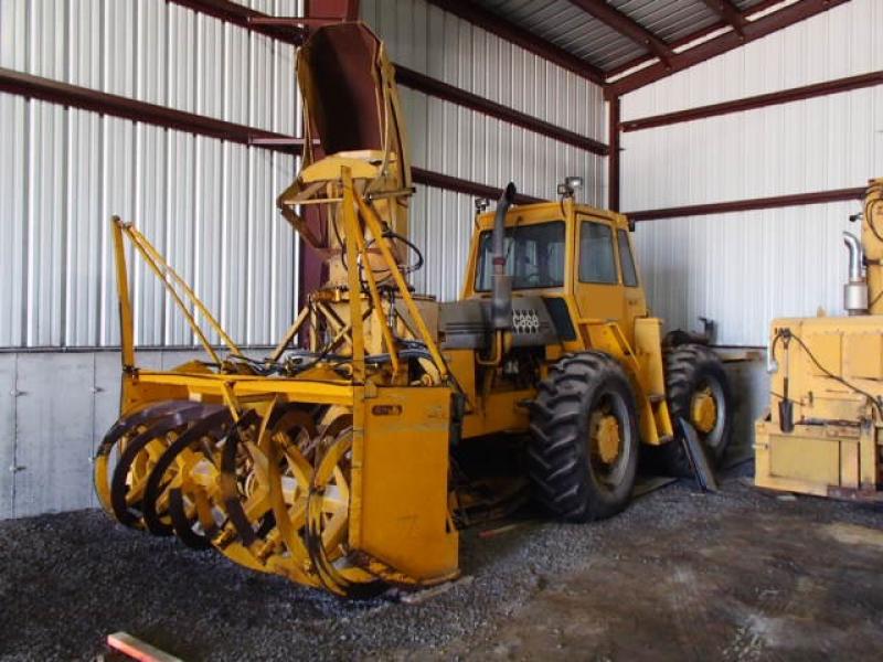 Tracteur à neige Case 2470 1976 En Vente chez EquipMtl