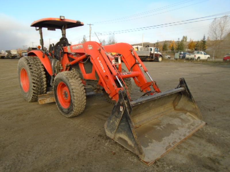 4X4 tractor agricultural and snow Kubota M5-111D 2019 For Sale at EquipMtl