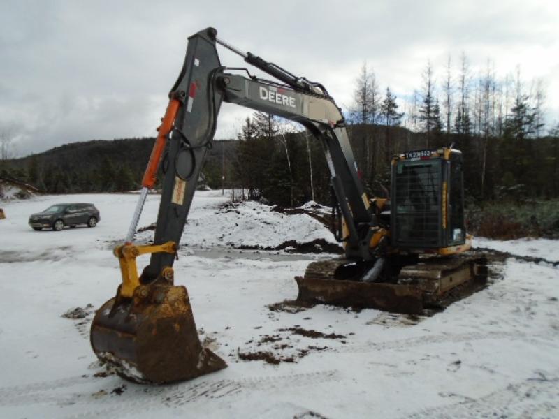 Excavatrice ( 8 tonnes et moins) John Deere 85G 2015 En Vente chez EquipMtl