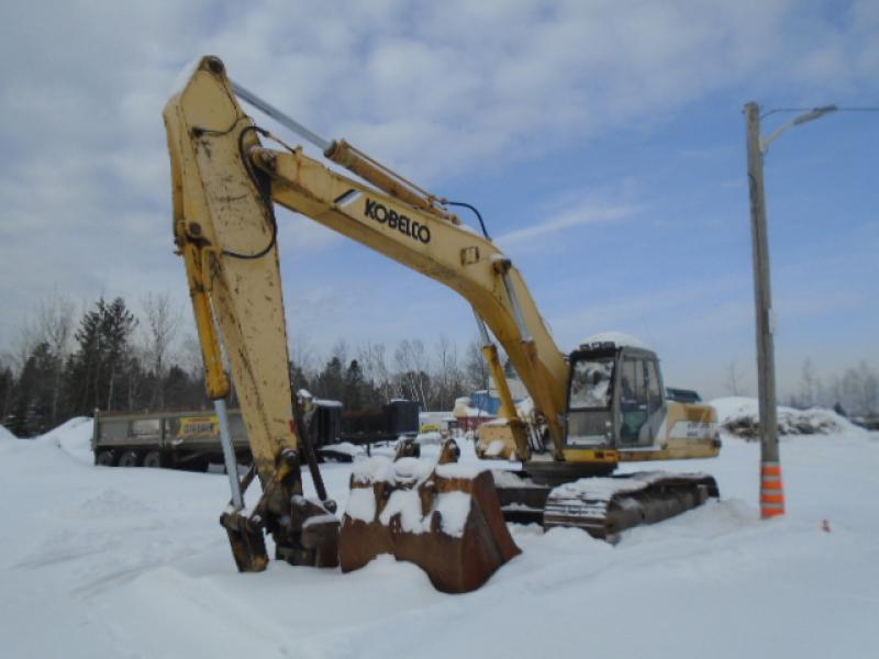 Excavatrice (40 tonnes et plus) Kobelco SK400LC 1999 En Vente chez EquipMtl