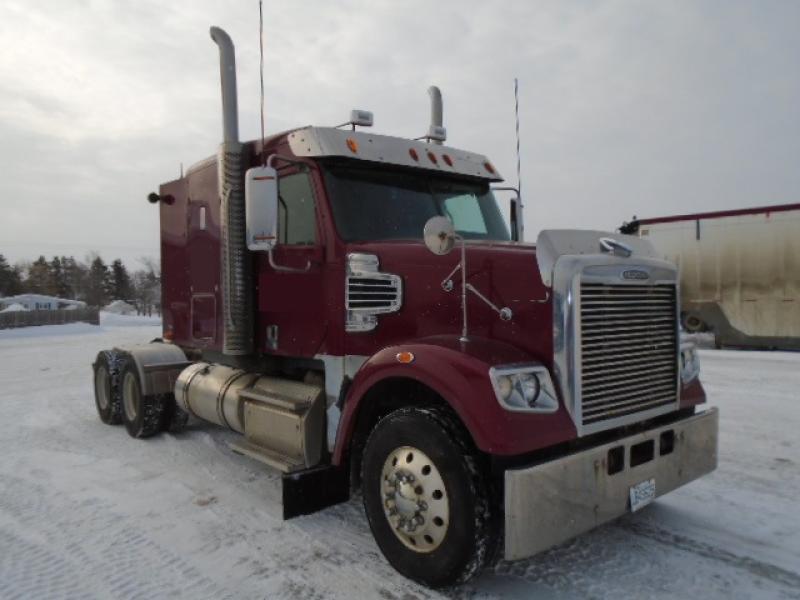 Camion Tracteur 10 roues couchette Freightliner 122SD 2016 En Vente chez EquipMtl