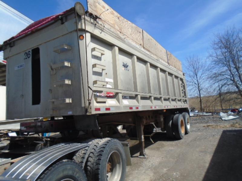 2 essieux Manac 41226 2005 En Vente chez EquipMtl