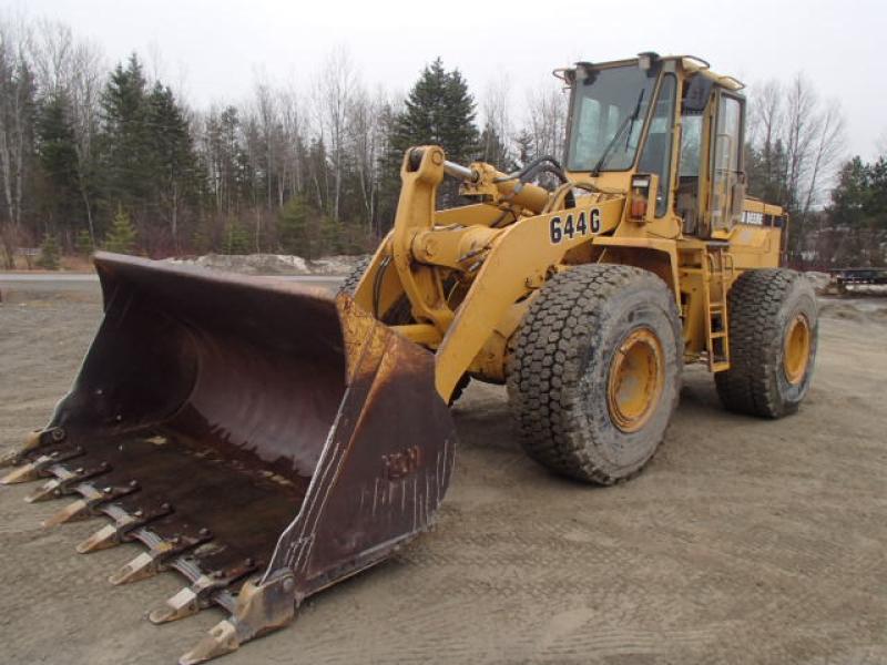 Chargeur sur roues (5 à 30 tonnes) John Deere 644G 1995 En Vente chez EquipMtl