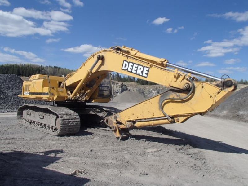 Excavatrice (40 tonnes et plus) John Deere 450LC 1999 En Vente chez EquipMtl