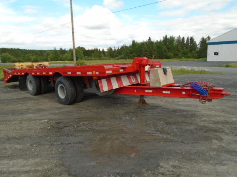 A Timon Deloupe 26' 1980 En Vente chez EquipMtl