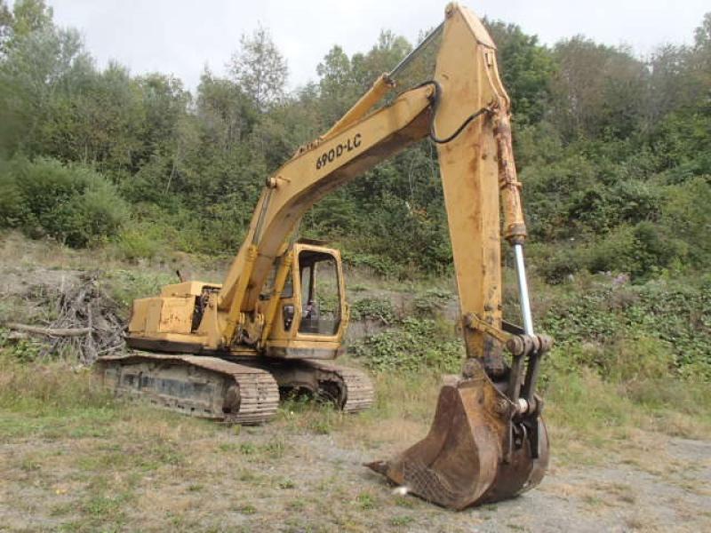 Excavatrice (20 à 39 tonnes) John Deere 690D LC 1988 En Vente chez EquipMtl