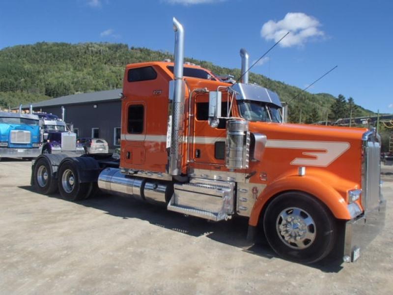 Camion Tracteur 10 roues couchette Kenworth W900B 2020 En Vente chez EquipMtl