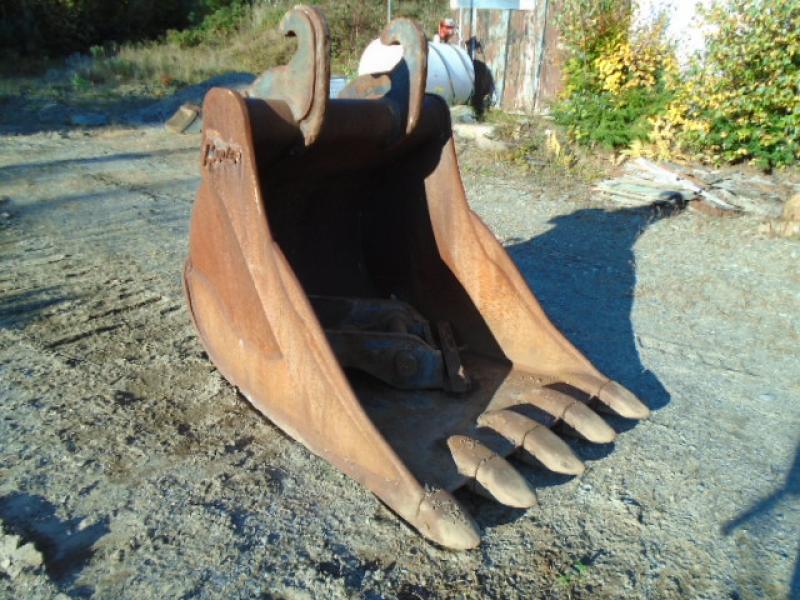 Excavation bucket Garier 49'' For Sale at EquipMtl