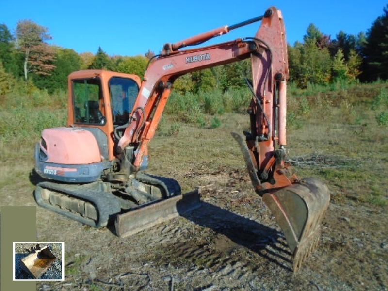 Excavatrice ( 8 tonnes et moins) Kubota KX121-3 2004 En Vente chez EquipMtl