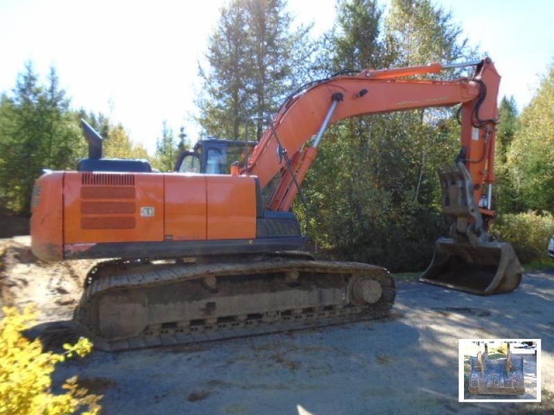 Excavatrice (20 à 39 tonnes) Hitachi ZX210LC-5N 2018 En Vente chez EquipMtl