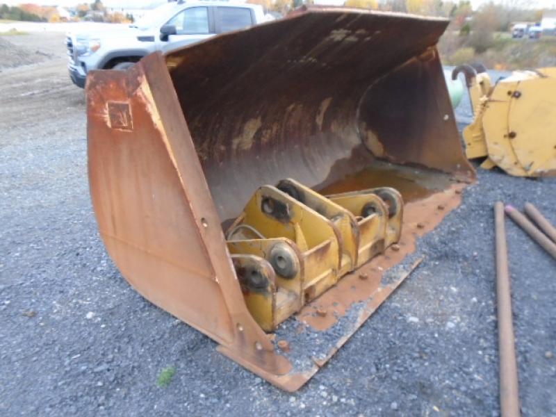 z- Loader attachment Caterpillar 125'' For Sale at EquipMtl