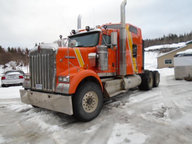 Camion Tracteur 10 roues couchette Kenworth W900B 2013 En Vente chez EquipMtl