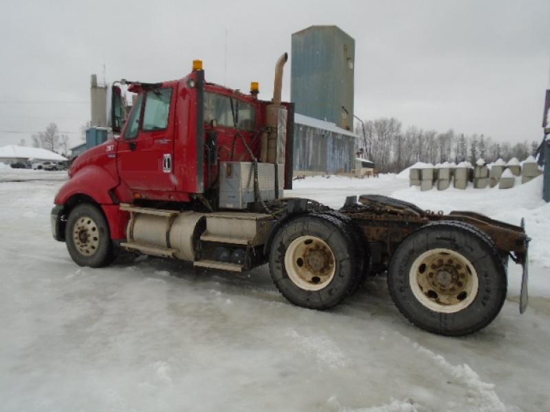 Tractor truck 10 wheels Day Cab International Prostar + 122 2012 Equipment for Sale at EquipMtl