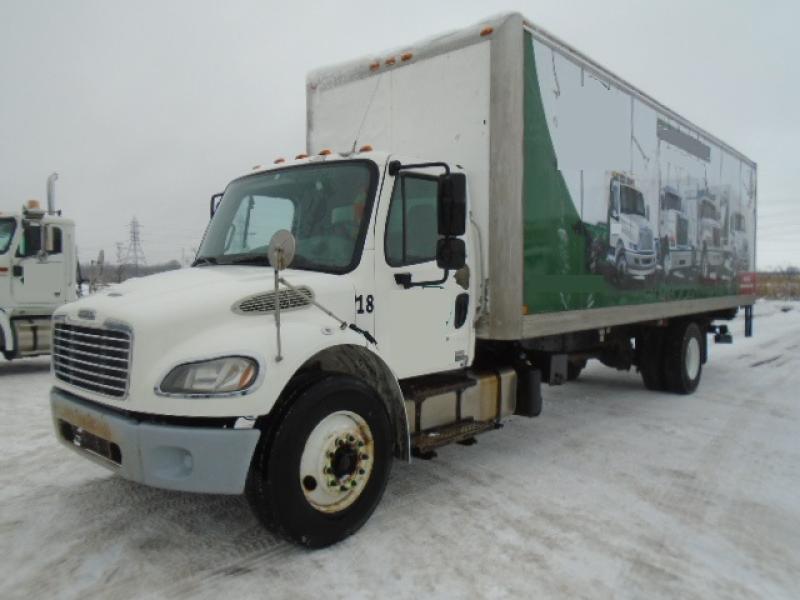 Camion-cube Freightliner M2 106 2012 En Vente chez EquipMtl