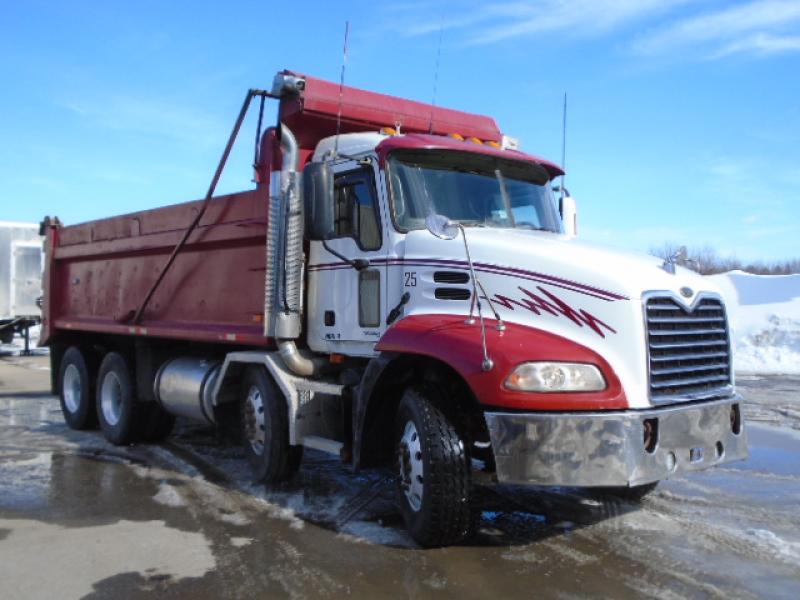 12 wheels dump truck Mack CXN 613 2007 For Sale at EquipMtl