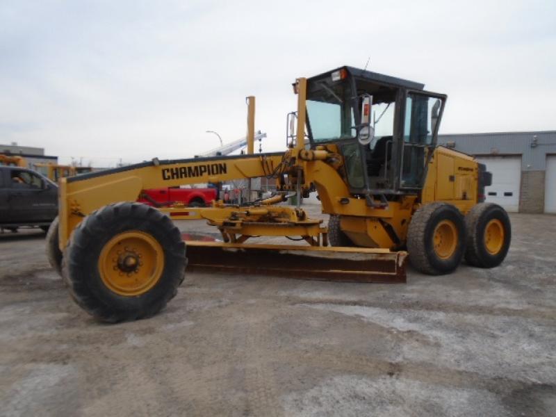 Niveleuse equip. Champion 730A 1997 En Vente chez EquipMtl