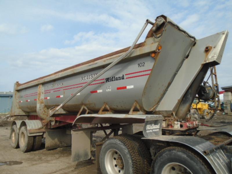2 axles Midland MG28SK2400 2011 For Sale at EquipMtl