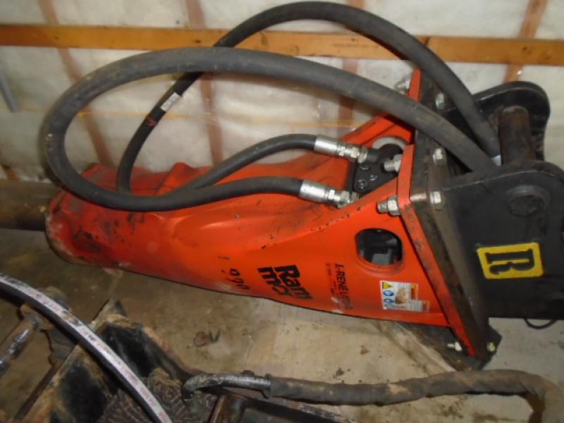 Hydraulic breaker Rammer 999 2019 For Sale at EquipMtl