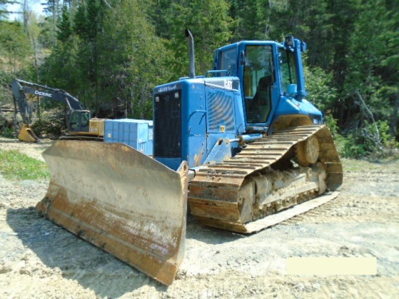 Dozer ( 0 to 15 tons) Caterpillar D5N LGP 2004 For Sale at EquipMtl