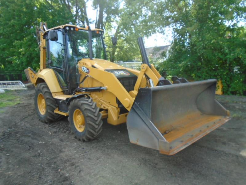 Loader backhoe equip. Caterpillar 420XE 2021 For Sale at EquipMtl