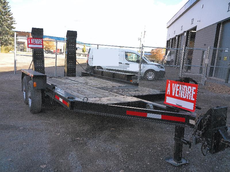 Tag-A-Long Artis 22' 2004 For Sale at EquipMtl
