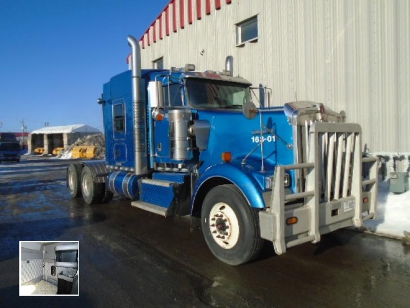 Camion Tracteur 10 roues couchette Kenworth W900 2013 En Vente chez EquipMtl