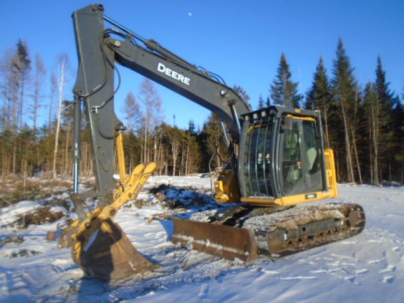 Excavatrice ( 9 à 19 tonnes) John Deere 135G 2021 En Vente chez EquipMtl