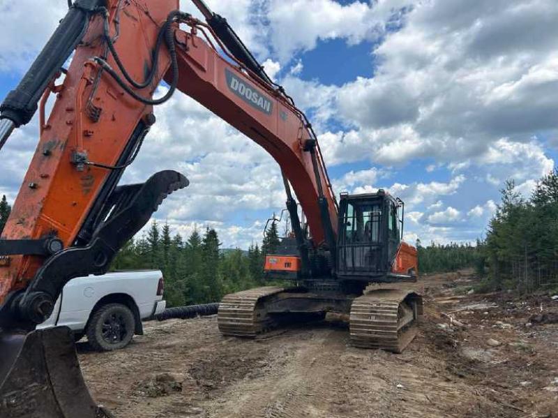 Excavatrice (20 à 39 tonnes) Doosan DX350 2019 En Vente chez EquipMtl