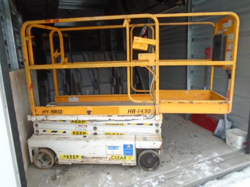 Scissor lift Hy-Brid HB-1430 2012 For Sale at EquipMtl