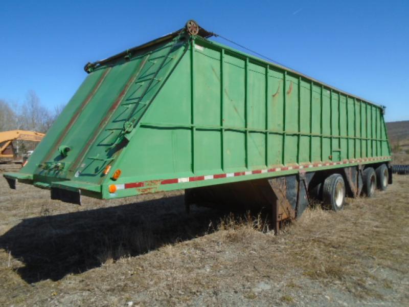 Grain Trailer Home 40' 1985 For Sale at EquipMtl