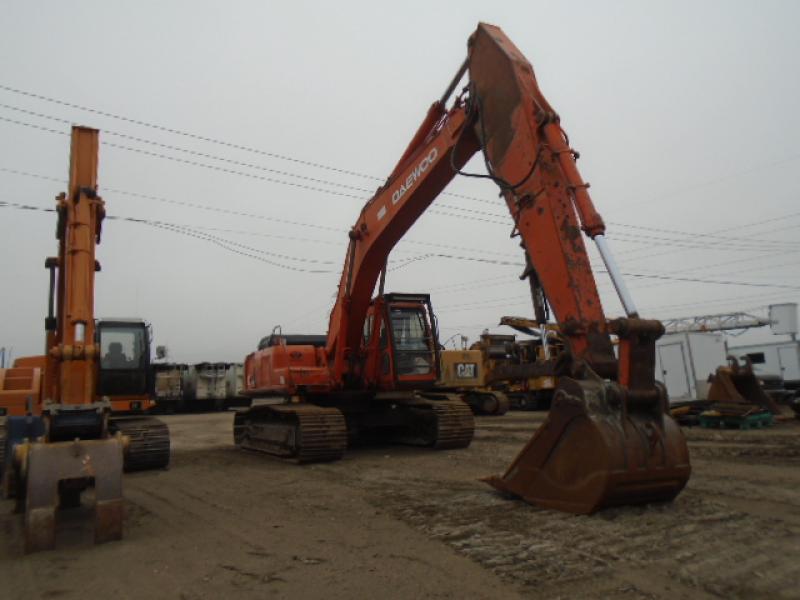 Excavator (20 to 39 tons) Daewoo Solar 330LC-V 1999 For Sale at EquipMtl