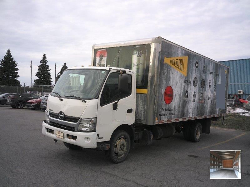 Camion-cube Hino 195 2019 En Vente chez EquipMtl