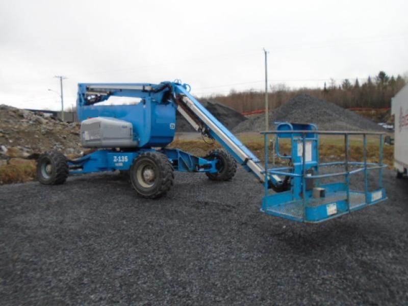 Telescopic aerial platform Genie Z-135/70 2005 For Sale at EquipMtl