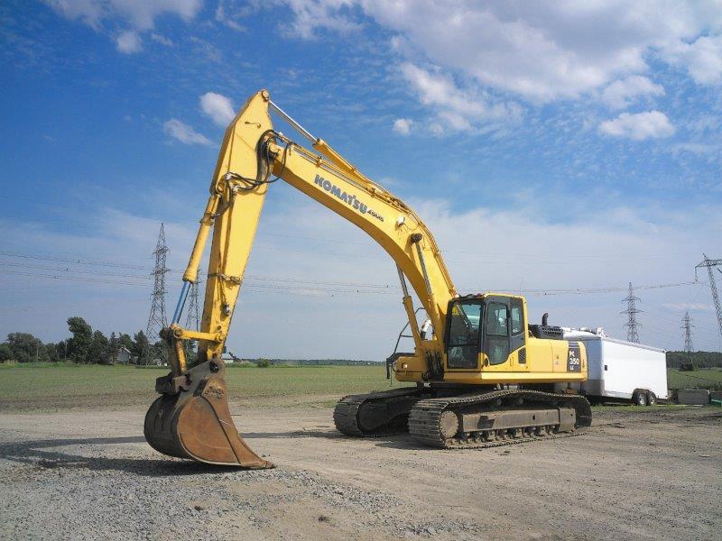 Excavator (20 to 39 tons) Komatsu PC350LC-8 2011 For Sale at EquipMtl