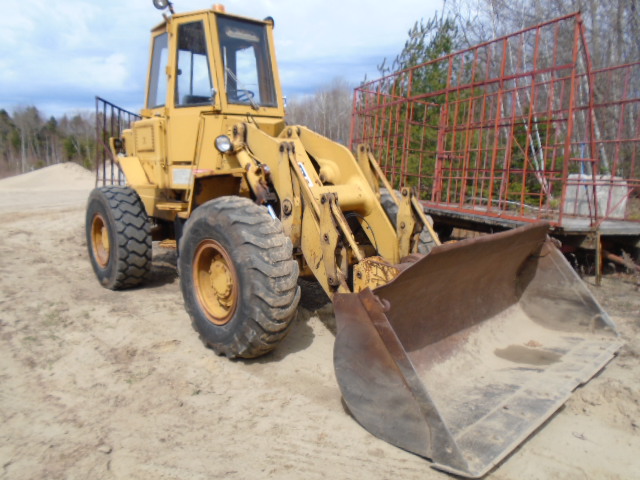Chargeur sur roues ( 7 à 30 tonnes) Caterpillar 930 1973 En Vente chez EquipMtl