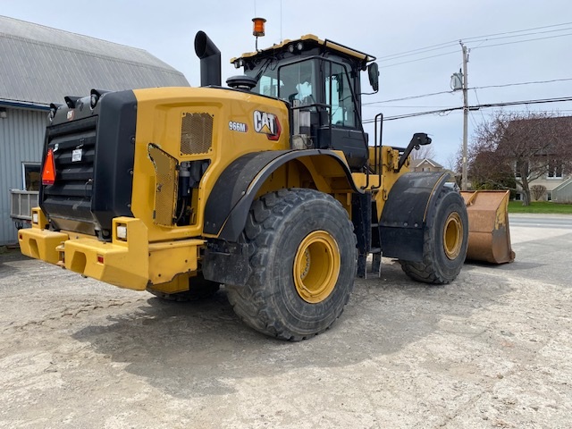 Chargeur sur roues ( 7 à 30 tonnes) Caterpillar 966M 2021 En Vente chez EquipMtl