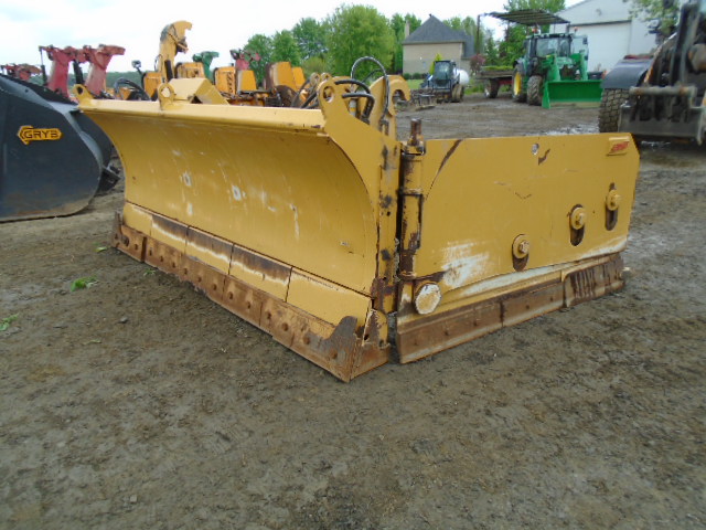 Extendable snow plow EDF 10' à 22' 2021 For Sale at EquipMtl