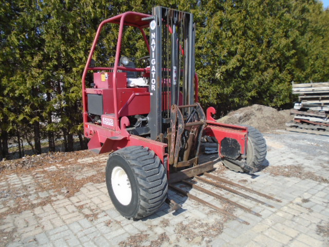 Chariot élévateur Navigator RT 5000 2010 En Vente chez EquipMtl