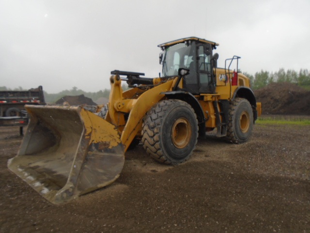 Chargeur sur roues ( 7 à 30 tonnes) Caterpillar 966M 2021 En Vente chez EquipMtl