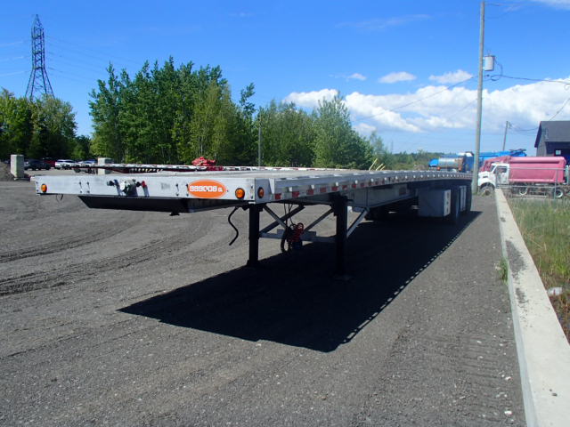 2 axles Chaparral 48' 2003 For Sale at EquipMtl